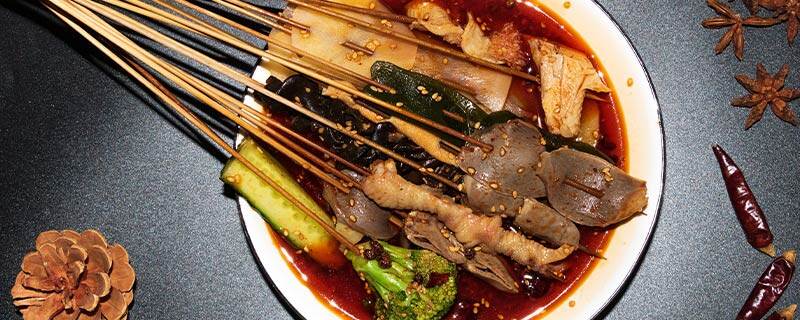 钵钵鸡和串串香的区别是什么 钵钵鸡和麻辣串有区别吗