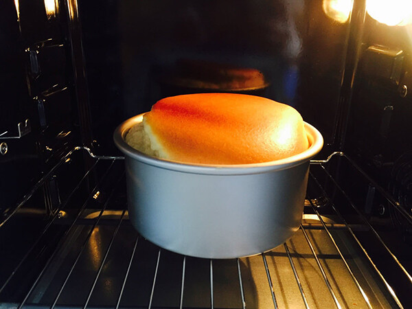 蛋糕需要烤多久温度多少 蛋糕要什么温度烤多久