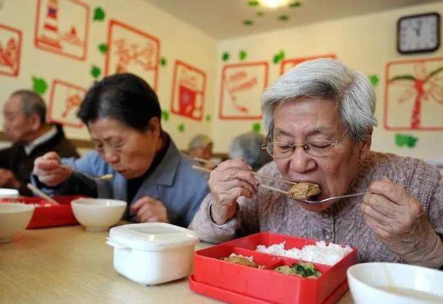 为什么人老后更喜欢吃重口味食物