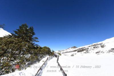 桑丹康桑雪山